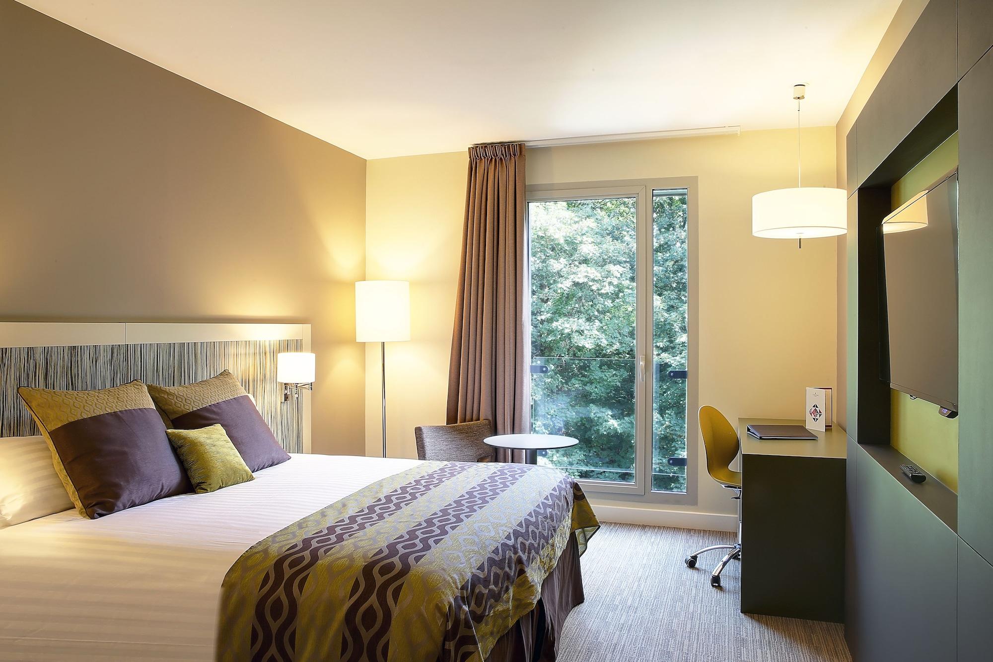 Best Western Plus Paris Meudon Ermitage Esterno foto